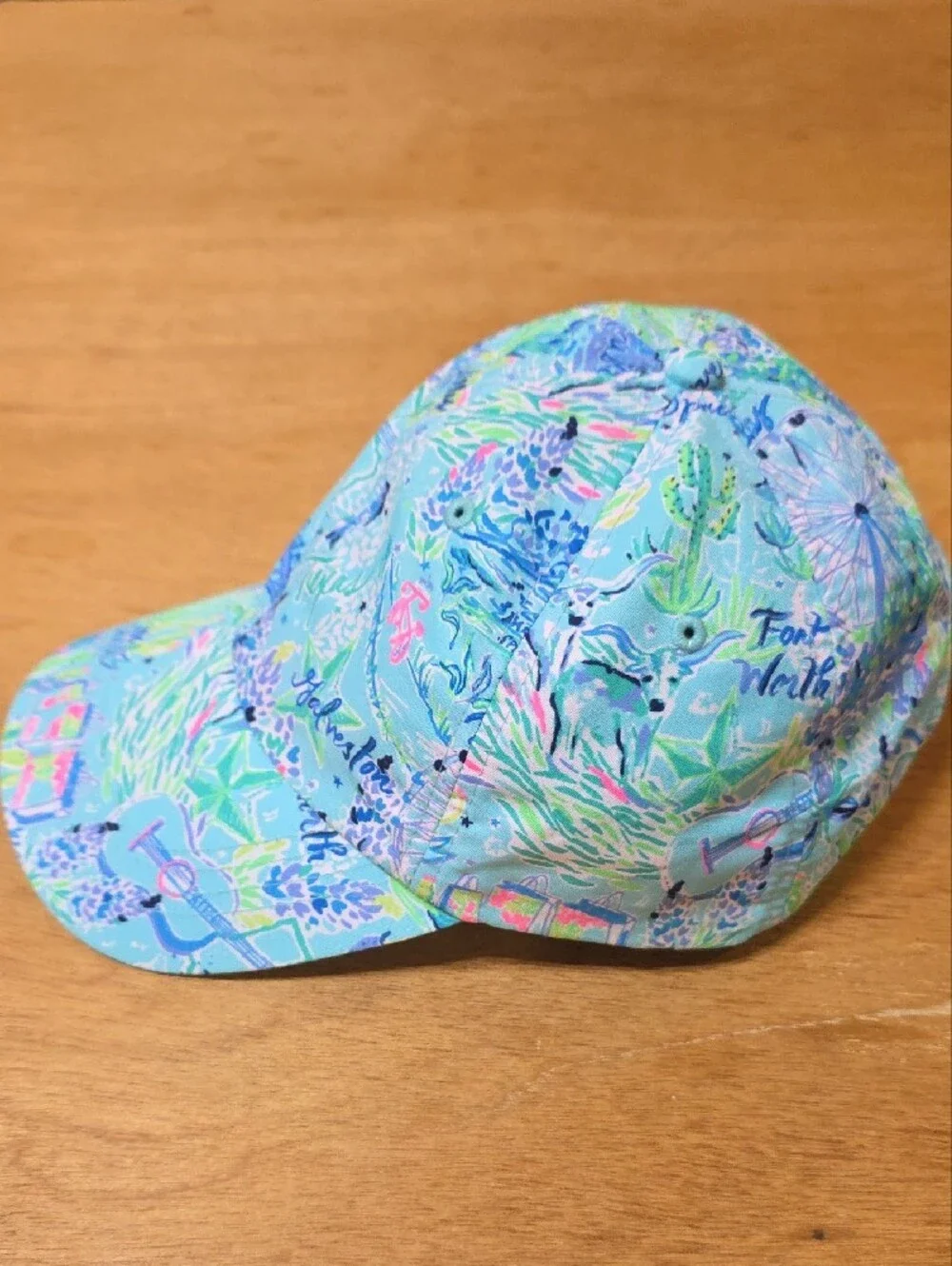 Lilly Pulitzer Lilly Loves Texas Run Around Hat - Picture 2 of 7